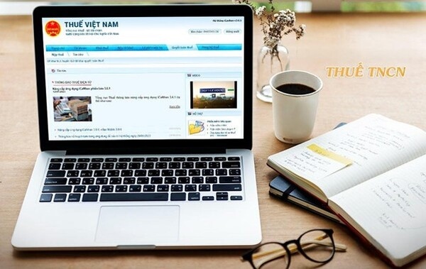 Quyết toán thuế TNCN cho người làm 2 công ty trong 1 năm?