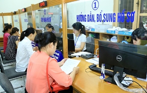Thực hiện thủ tục nộp hồ sơ thành lập công ty tại cơ quan có thẩm quyền